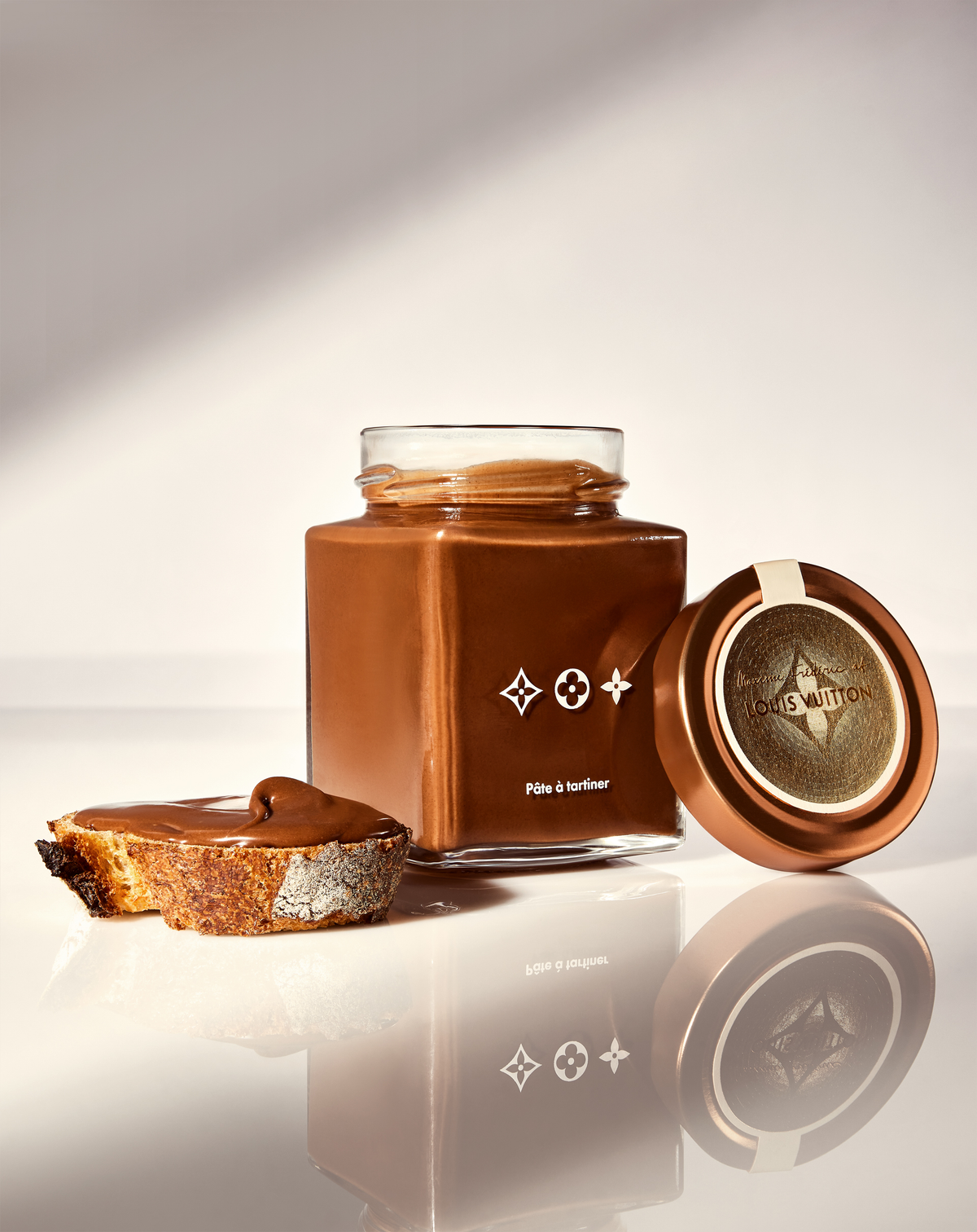 Chocolate Spread – Le chocolat Maxime Frédéric at Louis Vuitton Chocolate Spread – Le chocolat Maxime Frédéric at Louis Vuitton